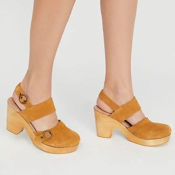 Free People Suede Park Circle Platform Buckle Round Toe Chunky Wood Clogs in Tan - Picture 1 of 16
